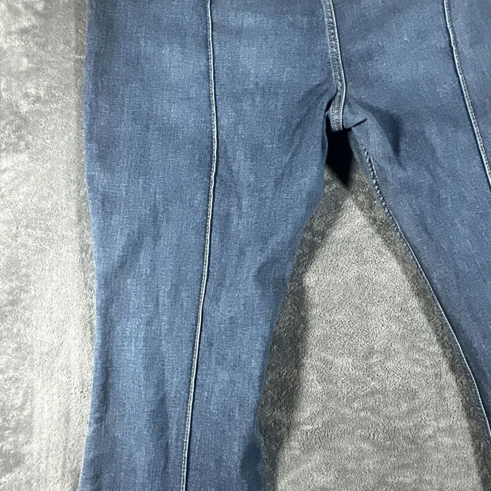 Classic Blue Flared Women's Jeans - Picture 16 of 16